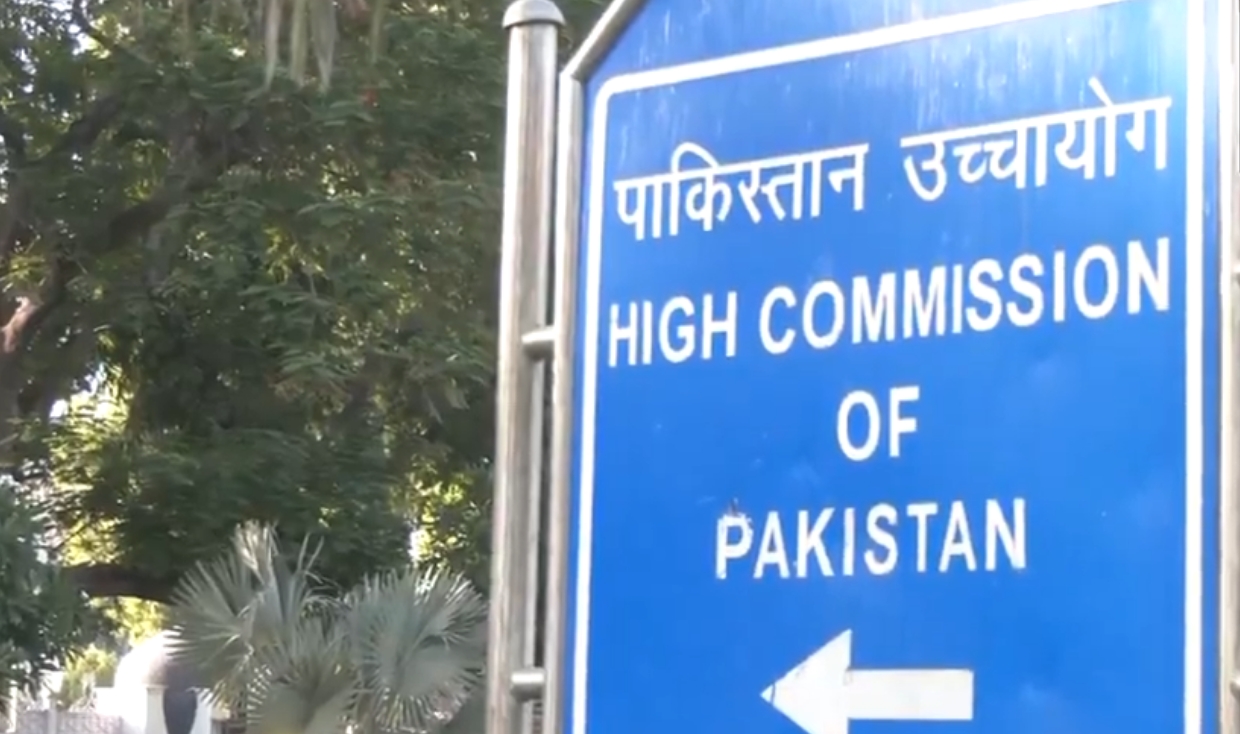 Pakistani official at Pak HC