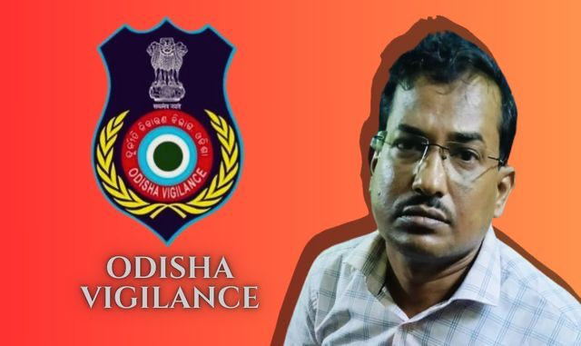 Odisha Vigilance apprehends Khandapada NAC Executive Officer for accepting Rs 20k Bribe