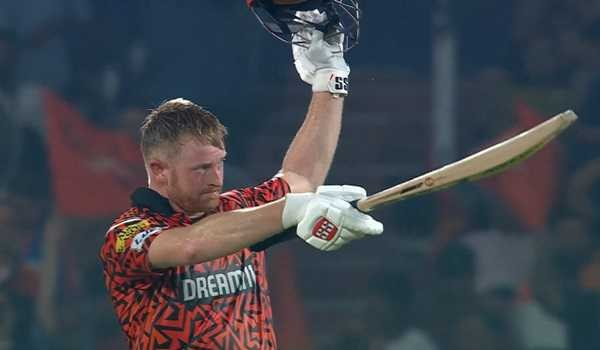 SRH hammer KKR
