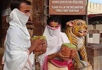Phuluri Tela Seva Jagannath