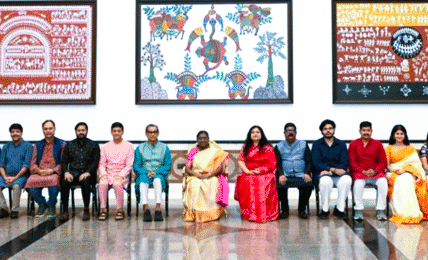 President Murmu Screens Odia Film on Jagannath Nabakalebara Ritual