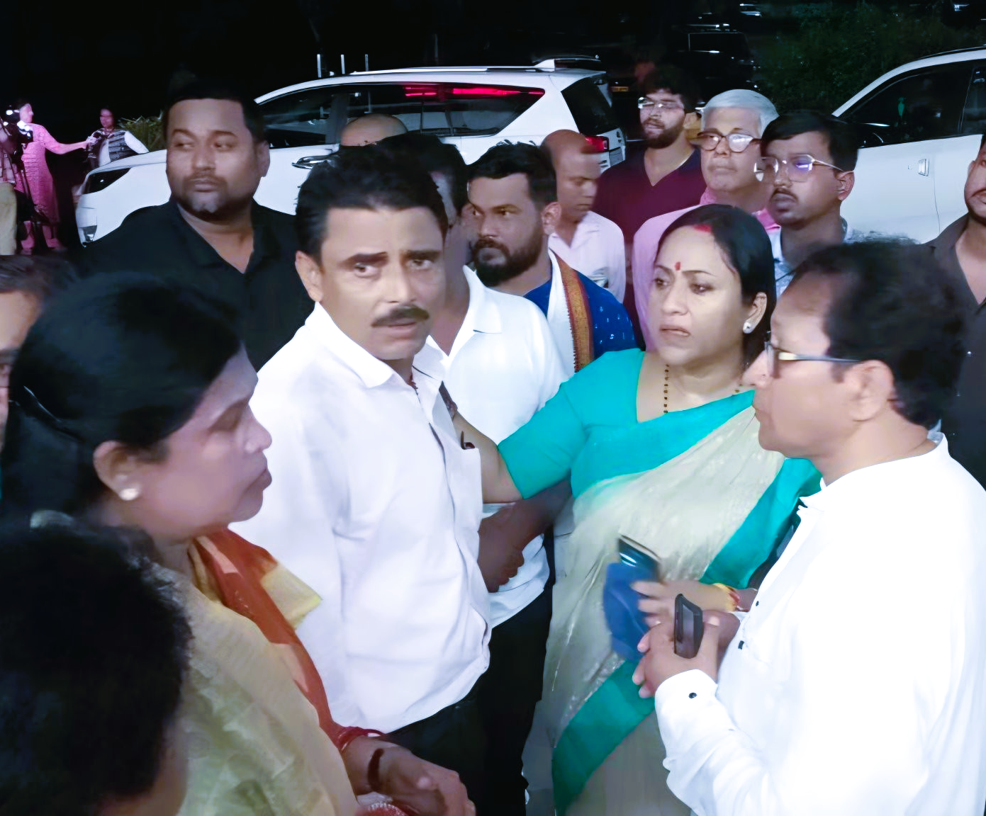 BJD blames Odisha Govt, FM College Authorities, Balasore MP for College girl student’s self-immolation attempt
