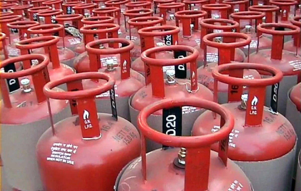 Commercial LPG price cut July 2025