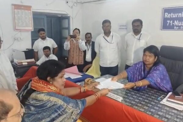 Snehangini Chhuria Files Nomination for Nuapada By-Election, BJD Eyes Western Odisha Stronghold